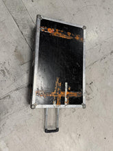 Load image into Gallery viewer, Martin M1 Lighting Console with Flight Case – Controller