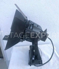 Load image into Gallery viewer, ETC Source Four PARNel CDM 250W – Set of 6 with Case