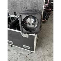 Load image into Gallery viewer, Robert Juliat 329HF 2kW PC Fresnel – Theatre Spotlight