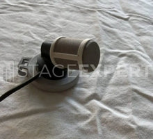 Load image into Gallery viewer, Sennheiser MKE 40 Lavalier Mics + MZA 900 P (4 pcs)