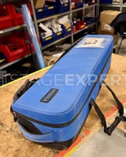 Load image into Gallery viewer, Vinten Vision 100 Carbon Fibre Tripod System with Spreader