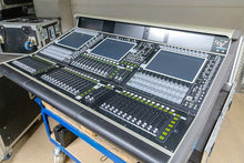 Load image into Gallery viewer, DiGiCo Quantum 7 Digital Mixing Console – Flightcase, 2021