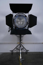 Load image into Gallery viewer, ARRI T12 12,000W Tungsten Fresnel – High-Output Lighting