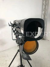 Load image into Gallery viewer, FOLLOWSPOT ROBERT JULIAT SUPER KORRIGAN HMI 1200 - Used