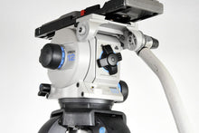 Load image into Gallery viewer, Vinten FiberTech Tripod & Vision 12 Head with Mid Spreader