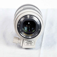 Load image into Gallery viewer, Canon EF 70-200mm f/2.8L II USM Lens for EF Mount