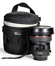 Load image into Gallery viewer, Canon TS-E 17mm f/4L Tilt-Shift Lens | Ultra-Wide