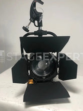 Load image into Gallery viewer, ARRI L7-C LE2 Pole-Op Fresnel with Barndoor & Flight Case