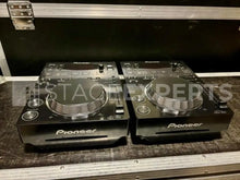 Load image into Gallery viewer, Pioneer CDJ-350 & DJM-700 Package – 2 Decks + Mixer
