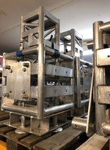 Load image into Gallery viewer, Total Fabrications 12″ Tower Ground Support – 4x Towers