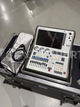 Load image into Gallery viewer, Avolites Quartz V1 Lighting Console – Compact Pro Control