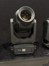 Load image into Gallery viewer, Vari-Lite VL800 Event Profile - compact LED moving profile