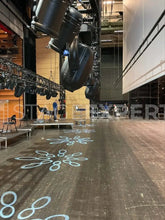 Load image into Gallery viewer, Vari-Lite VL4000 Spot moving light for pro touring rigs