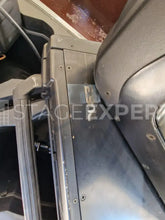 Load image into Gallery viewer, Robe Colorspot 2500E AT - Used