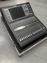 Load image into Gallery viewer, Yamaha QL1 Digital Mixer with Dante & Flight Case – Compact Pro