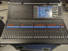 Load image into Gallery viewer, Yamaha QL5 Digital Mixing Console with Case & Lights