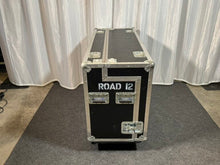 Load image into Gallery viewer, DAS Audio Road12A – 8-Piece Powered Stage Monitor Pack