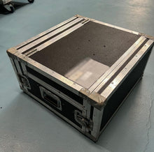 Load image into Gallery viewer, Roland V-800HD Multi-Format Video Switcher for Live Events