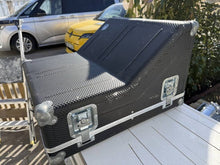 Load image into Gallery viewer, Allen & Heath Avantis Solo with DX-HUB, Dante, Flightcase