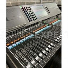 Load image into Gallery viewer, Yamaha CL5 Digital Mixing Console – Without RIO Stagebox