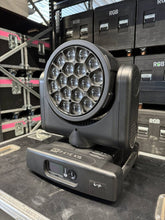 Load image into Gallery viewer, Clay Paky HY B-Eye K15 – Set of 3 with Flight Case
