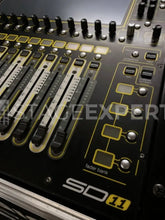 Load image into Gallery viewer, DiGiCo SD11 + D‑Rack System Core 2 with Flight Cases