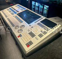 Load image into Gallery viewer, Avolites Arena Titan v17 Console Touring Pack with AVOKey