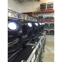 Load image into Gallery viewer, Martin MAC Quantum Profile pair – moving heads in case
