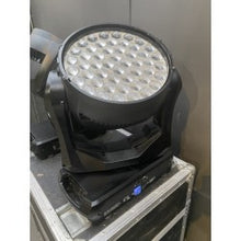 Load image into Gallery viewer, Martin MAC Quantum Wash – 50x15W RGBW LED Moving Wash Fixture