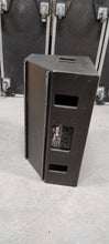 Load image into Gallery viewer, Martin LE700A Stage Monitors (4) with 2 Flight Cases - Bundle