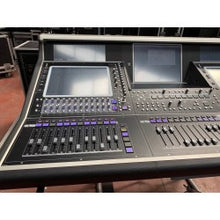 Load image into Gallery viewer, DiGiCo SD5 Digital Mixing Console for Touring & Broadcast