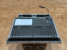 Load image into Gallery viewer, Soundcraft Si Performer 3 Digital Mixer + Stage Rack, Flight Case