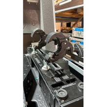 Load image into Gallery viewer, Robe Tetra1 LED Bar – Pixel Batten, 11:1 Zoom, MCFE