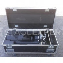 Load image into Gallery viewer, Vari-Lite VL2500 Spot Moving Light – Classic 700W Fixture