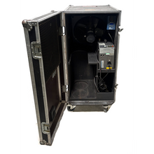 Load image into Gallery viewer, Concept ViCount Hazer Set – Flightcase, Regulator & Fan