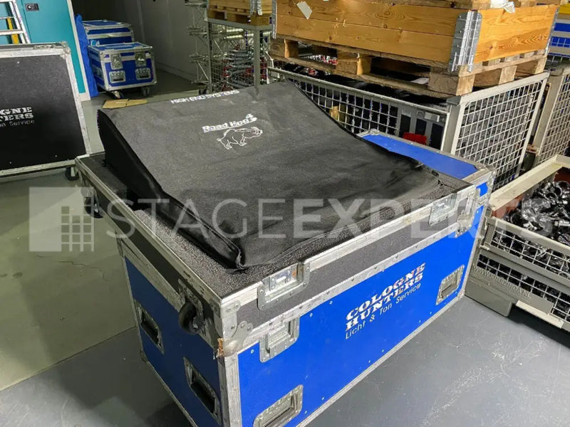 High End Systems Road Hog 4 lighting console with flight case