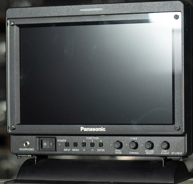 Panasonic BT-LH910G 9in LCD Broadcast Monitor | Flight Case