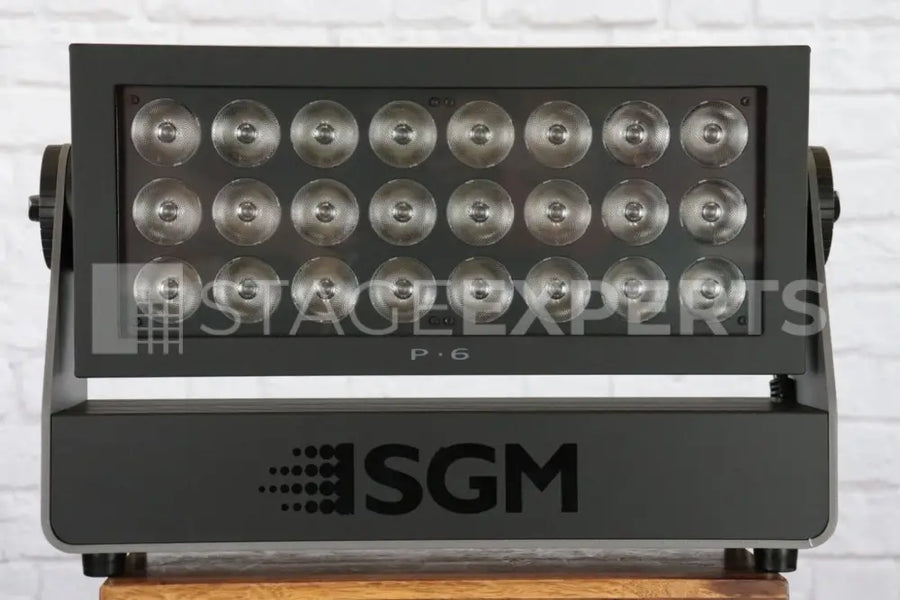 SGM P-6 RGBW Outdoor Floodlight 10° | IP66 LED Set