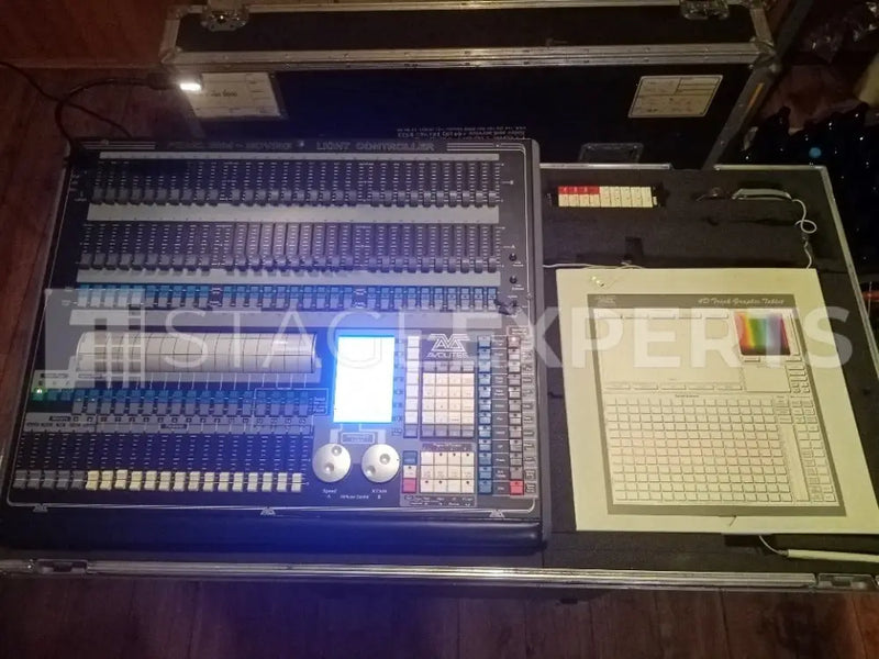 Avolites Pearl 2004 Lighting Console with Case & Tablet