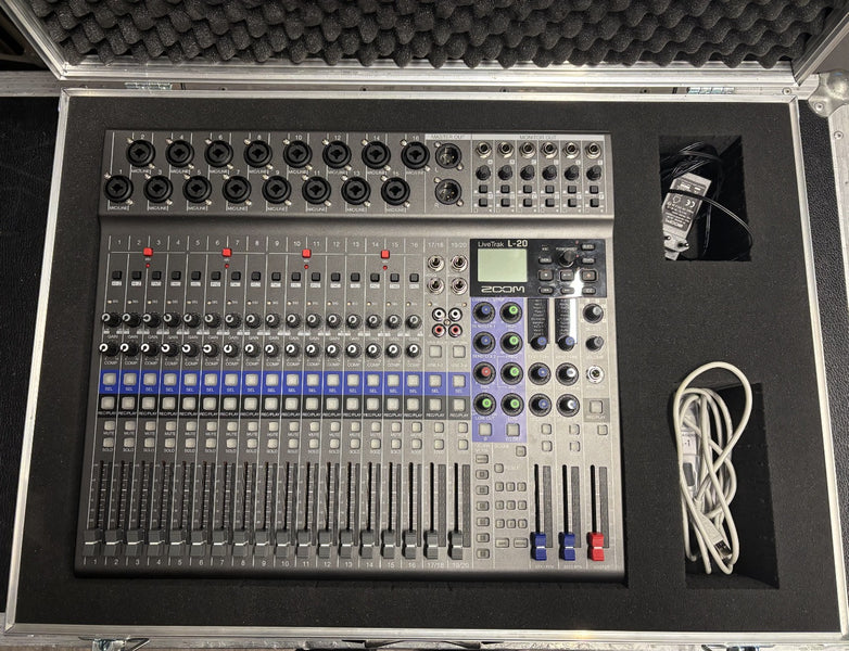 Zoom LiveTrak L-20 Digital Mixer & Recorder with Case