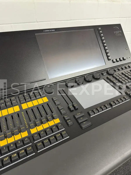 MA Lighting grandMA2 ultra-light console with flight case