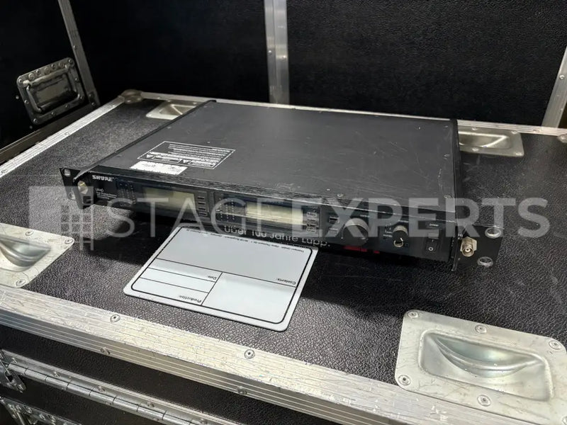 Shure UHF-R UR4D System with 2x UR2 & 2x UR1 (Q5)
