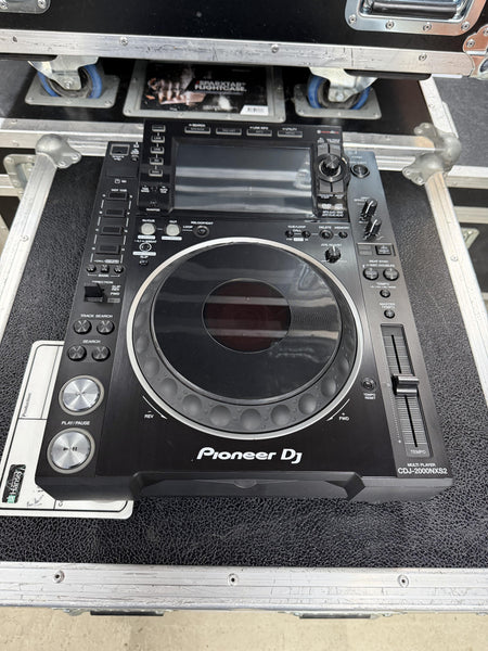 Pioneer CDJ-2000NXS2 Professional DJ Media Player, Refurbished