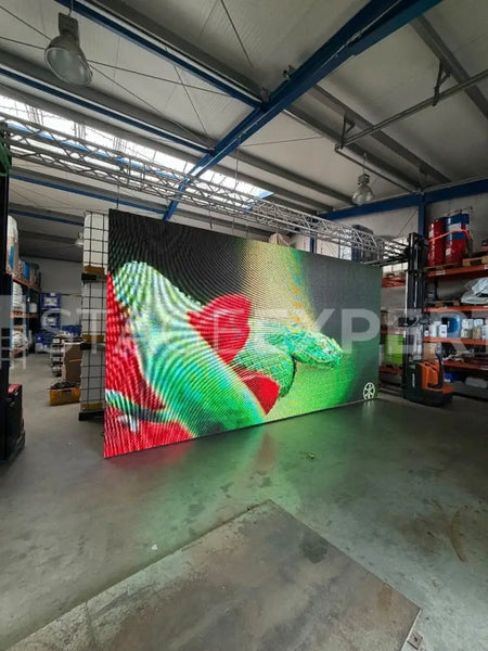 individualLED Linsn P7.6 Indoor LED Wall, 48 Cabinets, 21 m²