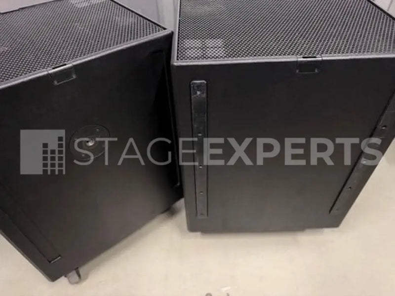 d&b audiotechnik B4 Cardioid Subwoofer with Hooded Flight Case