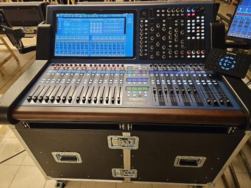Midas Heritage-D HD96-24 Digital Mixing Console with Case