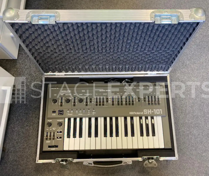 Roland SH-101 Synthesiser with Case – Vintage Mono Synth