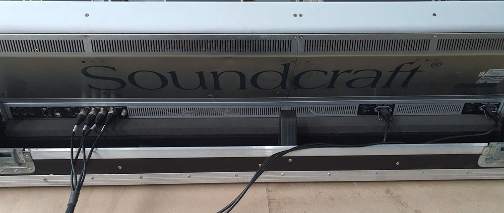 Soundcraft Vi4 set upgraded to Vi400 – console + racks