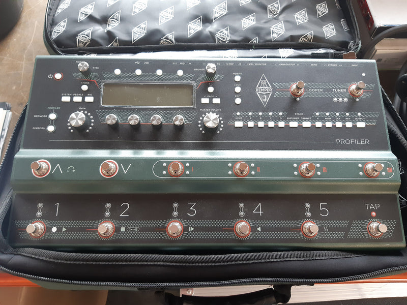 Kemper Profiler Stage – Floor Modelling Amp & Controller