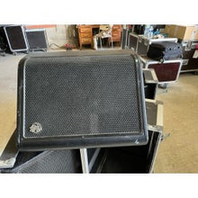 Load image into Gallery viewer, Clair Brothers 12AM Stage Monitors (Set of 12) - Professional Set
